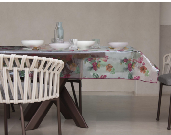 Fata masa musama 140x180cm flori roz si flamingo multicolor/transparent PVC Gemitex 