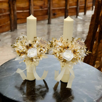 Set buchet lumanari cu trandafiri criogenati si plante naturale uscate lumanari tip fagure - Multicolor 