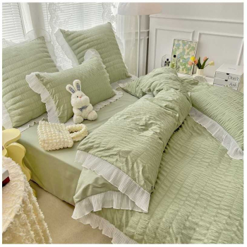 Lenjerie de pat creponata verde deschis cu margini albe 