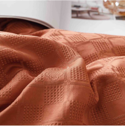 Lenjerie de pat tip jacquard finet rosu caramiziu cu model 6 piese 