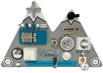 Placa senzoriala busy board pentru copii model Munte 52x37 cm culoare gri/albastru 