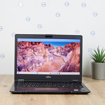 Laptop Refurbished FUJITSU LIFEBOOK U748 Procesor I5 8250U Memorie RAM 8 GB SSD 256 GB NVME Windows 11 Pro Webcam US/UK Backlight Ecran 