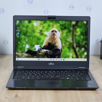 Laptop Refurbished FUJITSU LIFEBOOK U749 Procesor I5 8265U Memorie RAM 8 GB SSD 256 GB NVME Windows 11 Pro Webcam US/UK Backlight Ecran 