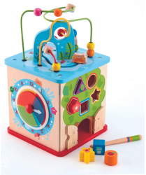 Jucarie din lemn Hape &ndash Centru de activitati cub multifunctional 