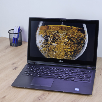 Laptop Second Hand FUJITSU LIFEBOOK U757 Procesor I5 7200U Memorie RAM 8 GB SSD 256 GB NVME Windows 10 Pro Webcam US/UK Touchscreen Ecran 