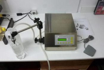 Masina de imbuteliat lichide neacidulate 