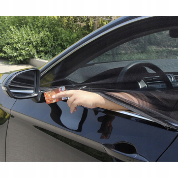 Set 4 plase de tantari auto Zola protejare impotriva radiatilor solare si insectelor din poliester si velcro universal negru 
