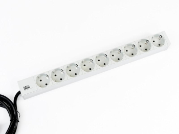 Cabinete metalice BM IT PDU power strip 9x sockets 1U 