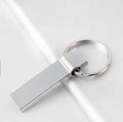Breloc lucios 32GB mini stick de memorie USB 2.0 