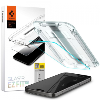 Folie pentru iPhone 15 Pro - Spigen Glas.tR EZ FIT - Clear 