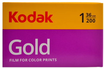 Film Color Kodak Gold 200 135/36 36 de expuneri iso 200 Compatibil cu Kodak M35 / M38/F9/H35 