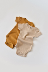 Set de 2 body-uri cu maneca scurta din bumbac organic si modal - Mustar/ Somon BabyCosy Marime 0-3 Luni