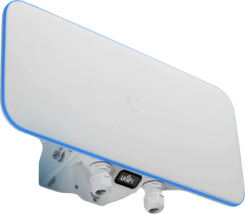 Ubiquiti UniFi UWB-XG 802.11AC Wave2 Quad Radio, statie de baza WiFi