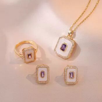 Set bijuterii vintage rectangulare placate cu aur de 18 K cu cristale de zirconiu violet sidef si strasuri