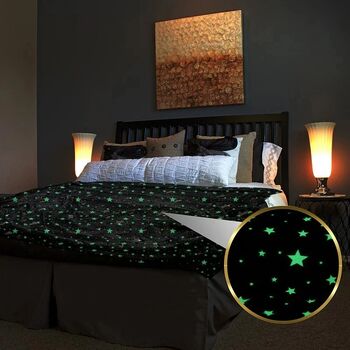 Pătură fosforescentă 150x200 cm steluțe glow in the dark moale și confortabilă