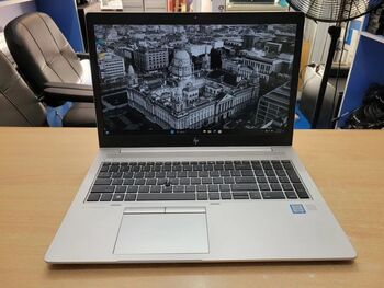 HP EliteBook 850 G3 Tochscreen Intel I5 8GB DDR4 SSD 128GB 15.6 inch FHD Windows Pro 4G Webcam