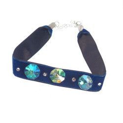 Colier Choker GANELLI cu 3 Cristale octogon mari si 4 mici Swarovski elements catifea cu dublura din satin albastru 