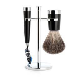 Set de barbierit cu aparat de ras Fusion si pamatuf din par de bursuc cu maner de rasina S81M146F 