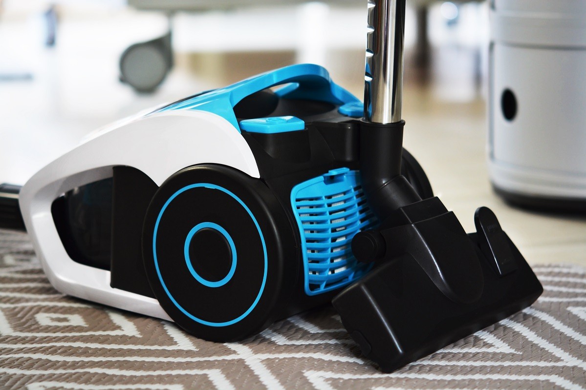 Blaupunkt Capacitate container de 1.2 L Filtru HEPA H13 Tehnologie impotriva supraincalzirii Zgomot sub 77 dB Roti moi | Aspirator fara sac tocelsa930