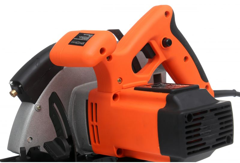 imagine fierastrau circula de mana cu laser 2850w 185mm