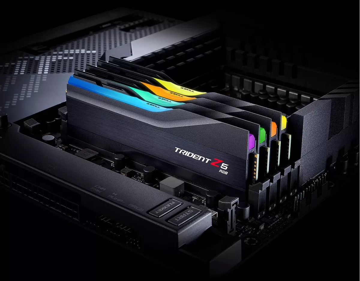G.Skill Trident Z5 RGB DDR5-6000 16G×2枚 Memorie G.Skill Trident Z5 RGB 32GB 2x16GB DDR5 6000MHz CL40 Dual