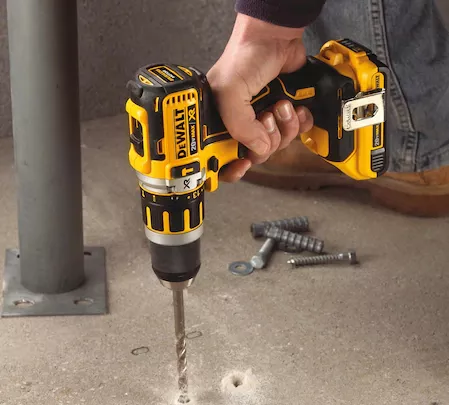 Dcd795d2 Dewalt DCD795D2-QW XR 360W LI-ION 1.5-13 mm la CEL.ro