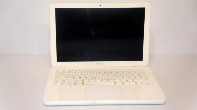 Laptop refurbished - Apple MacBook 13-inch Mid 2010 A1342 P8600