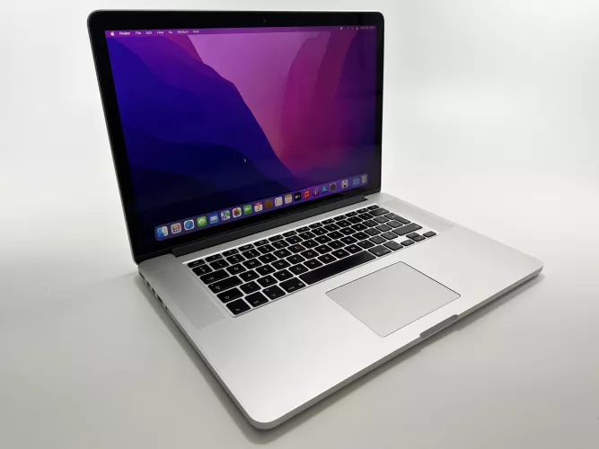 Laptop MacBook Pro 15.4 inch i7 16 GB RAM 256 GB SSD Baterie 1