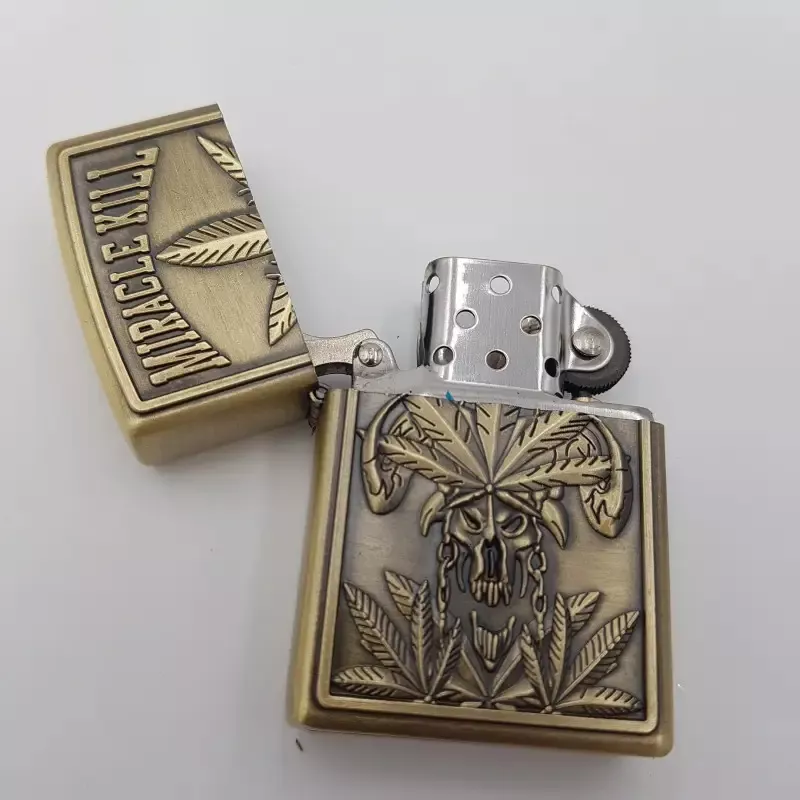 Bricheta Tip Zippo 3D Relief Metalica Miracle Kill dalimag483