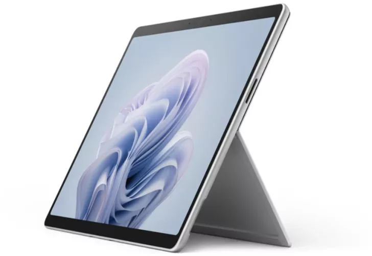 Tableta Microsoft Surface Pro 10 Procesor Intel Core Ultra 5 135U