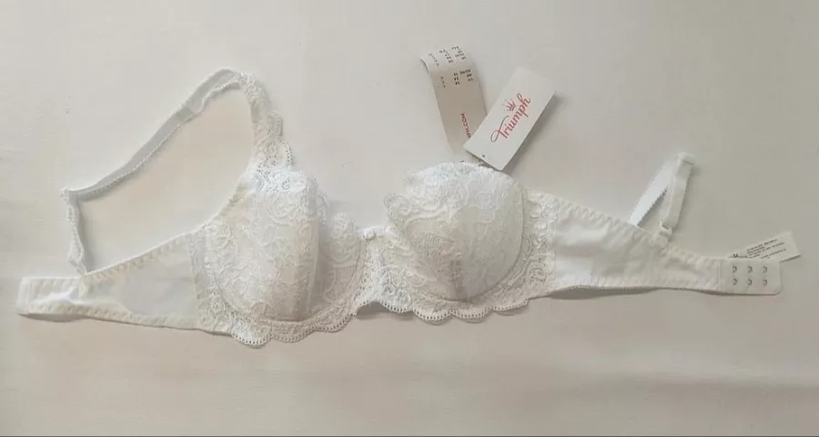 Sutien dama Triumph alb Marimea 75C OUTLET B004JUSMX4