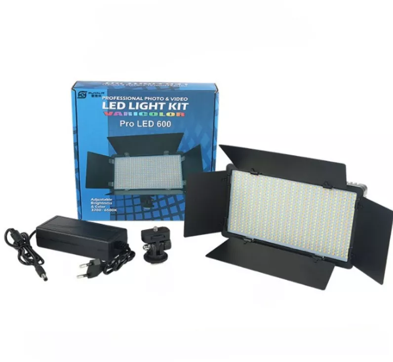 Kit Studio Lumina Continua cu 3 Lumini LED tripod inclus Arvada ...