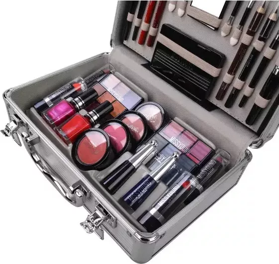 Trusa Machiaj + Geanta depozitare cosmetice Magic Color Makeup Kit