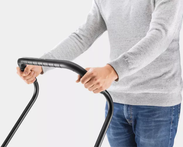 Mașina de măturat manuală Karcher S6, 38 l recipient, 670 mm lățime lucru, 2500 m²/h, mâner ergonomic — imaginea 6