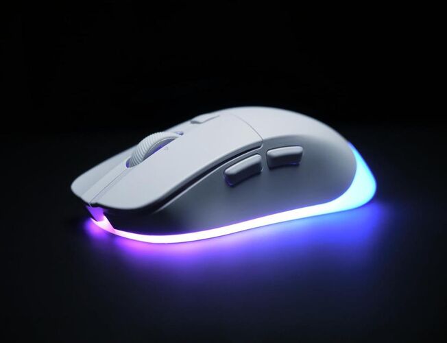 Mouse Gaming Wireless Cherry XTRFY M50 2.4GHz/Bluetooth/USB Iluminare RGB 12000 DPI 5 butoane (Alb) — imaginea 5