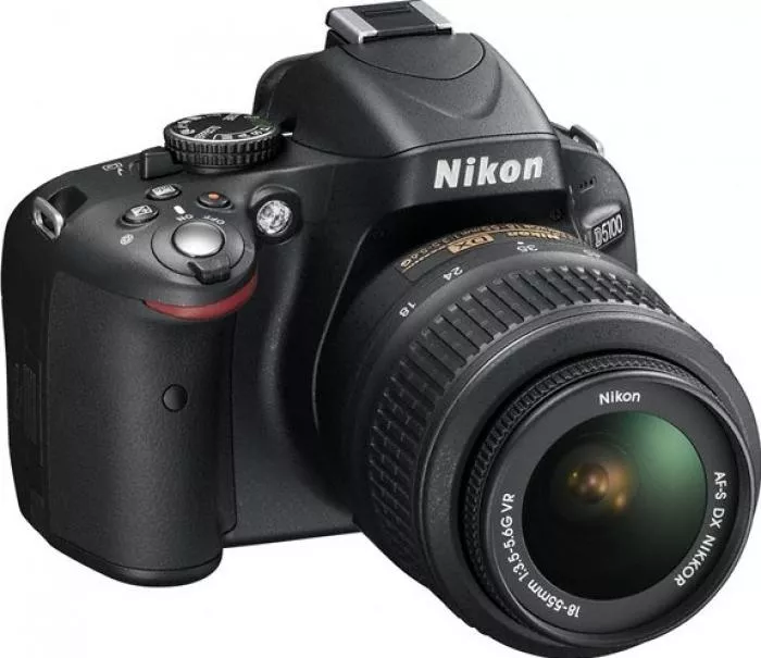 Aparat Foto DSLR Nikon D5100 Kit 18-55mm VR