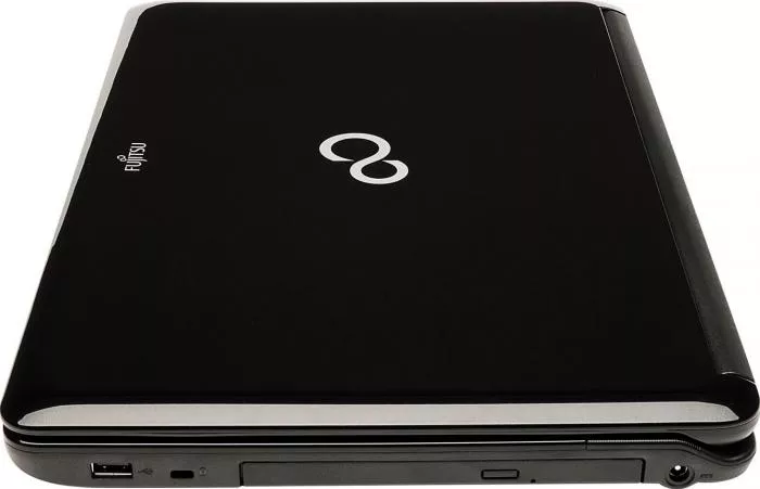 Laptop Fujitsu Lifebook AH530 i3 370M 500GB 4GB HDMI