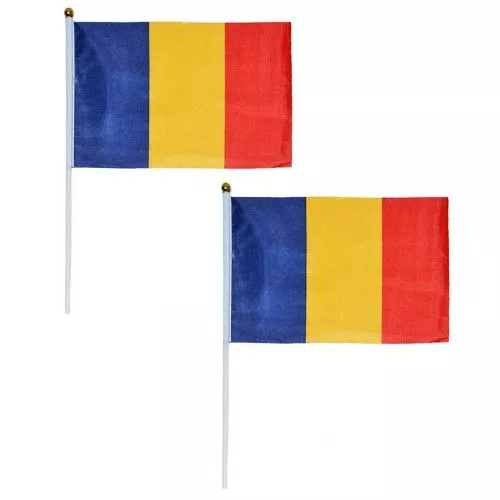 Kilauea Mountain Leap lip Set 2 steaguri Romania cu catarg 2 x steag tricolor cu drapel Romania la  CEL.ro
