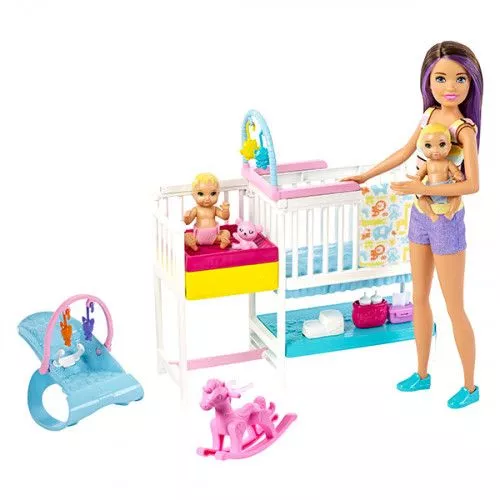 Barbie Skipper Babysitter Camera Copiilor Cu Bebelusi Gemeni Si 15 Accesorii Set De Joaca Q