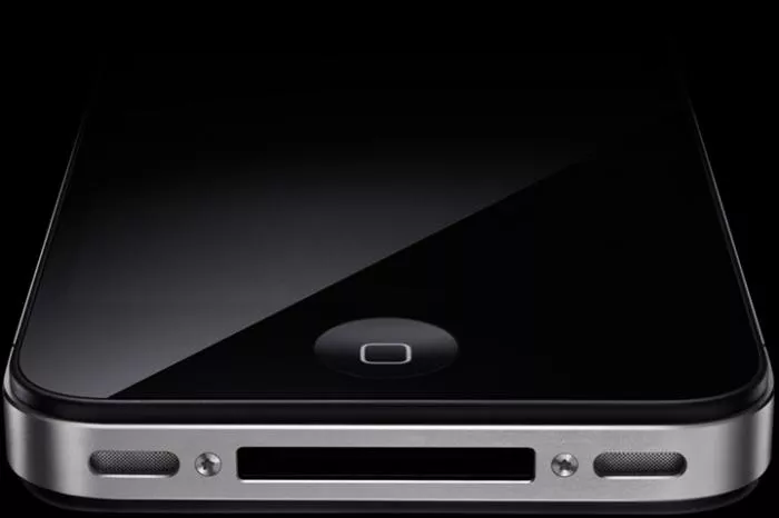 Telefon mobil Apple iPhone 4 32GB Black